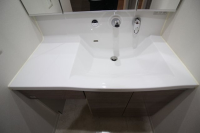 【洗面所】 | フォレ・リビエール磯辺通