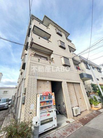 泉尾シャルマンの外観