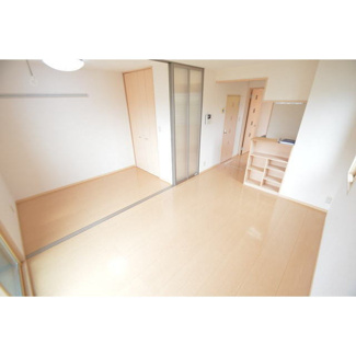 【居間・リビング】 | ルミエールやなせ