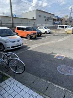 【駐車場】 | ピュアフラット１２