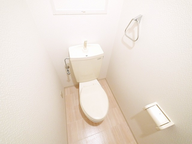 ヴァンセットモネのトイレ|ゆったりとした空間のトイレです