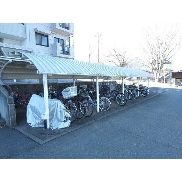 エスポワール松風台Ⅱ番館のその他共用部分|建物横側
