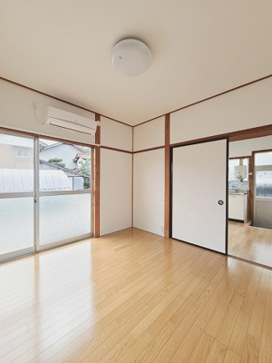 【居間・リビング】 | 黒田町Ｎ貸家