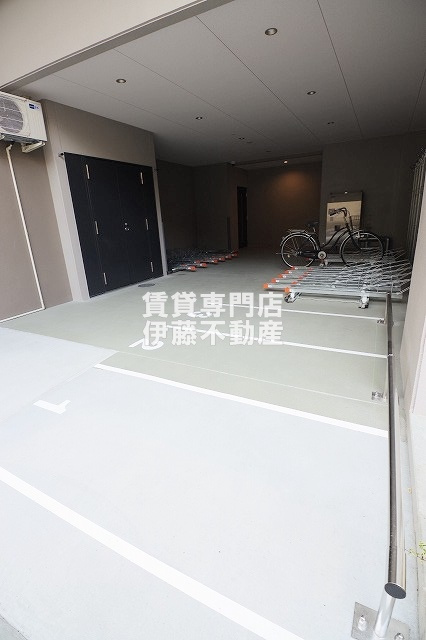 S-RESIDENCE上飯田駅前の駐車場