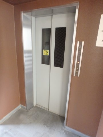 【玄関】 | シロハイヌ門戸 | 落ち着いた玄関です