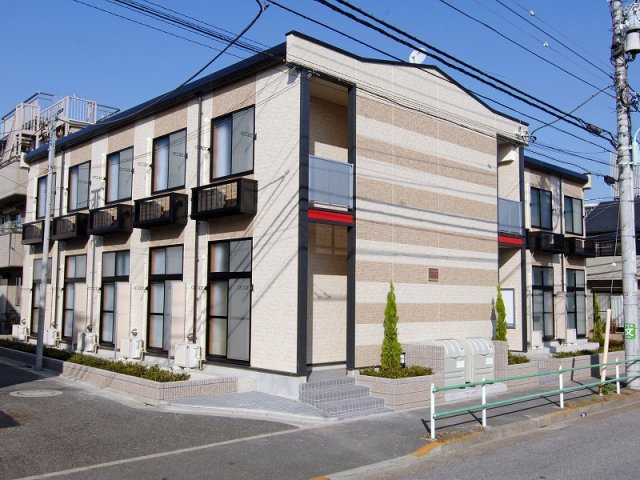 ＰＲＥＮＤＲＥ新宿の外観