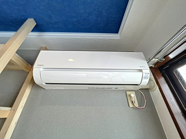 フローリエ細山Ⅲの設備|エアコン　※ほかのお部屋の写真を使用しております。