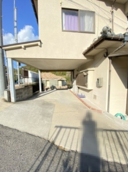 中古戸建　上安7丁目の駐車場