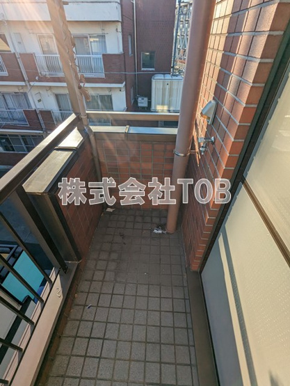 【設備】 | ロワール仙川 | 洗濯機置き場※クリーニング中の写真