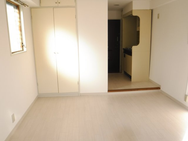 メゾン・ド・アムールの寝室|他のお部屋の参考写真となります。