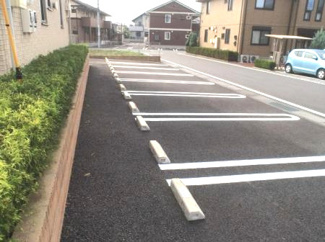 【駐車場】