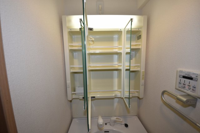 クリスタルグランツ難波南カストール