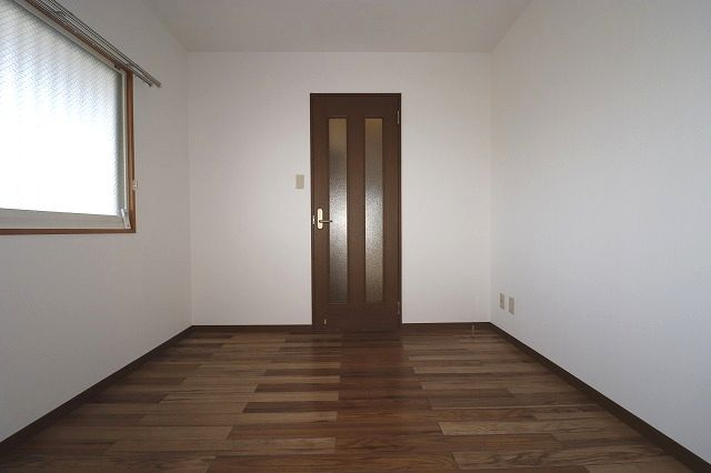 Aクイックの洋室