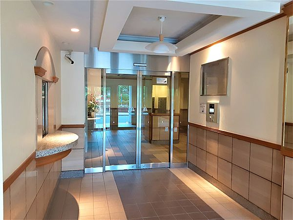 藤和シティホームズ御徒町のエントランス