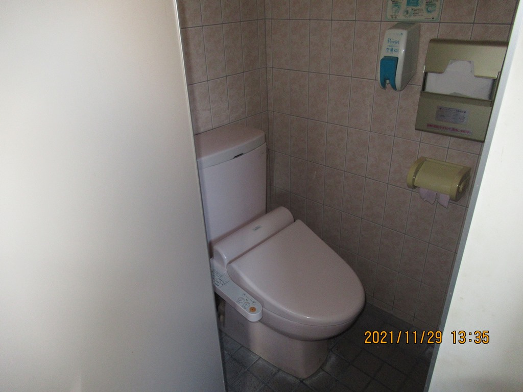 新開7丁目テナントのトイレ