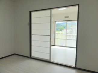 【居間・リビング】 | グリーンコーポ | 使いやすいリビングです