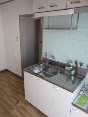 第一イワサキビルのキッチン