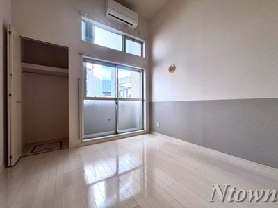 【居間・リビング】 | STAGE栄生 | 使いやすいリビングです