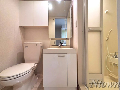 【独立洗面台】 | STAGE栄生 | 独立洗面台あり、毎朝おしゃれに忙しい女性の方におすすめです