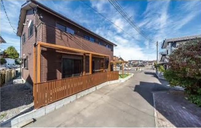 高崎市新町　中古の前面道路含む現地写真|前面道路含む現地写真です