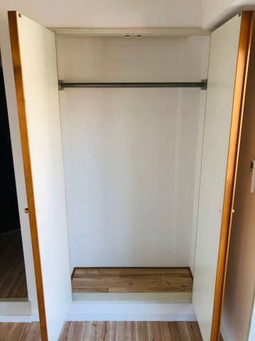 仲介手数料0！！ドール丸の内の収納