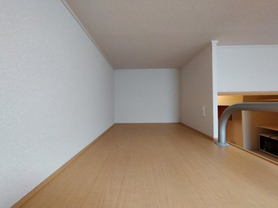 【寝室】 | レオパレスラピスラズリ高井田