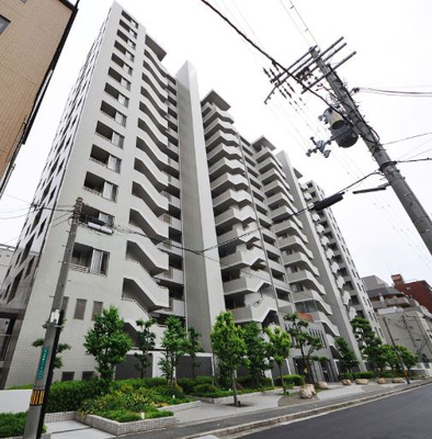 【外観】 | 堺大小路ガーデンハウス | 15階建てのおしゃれなマンションです。