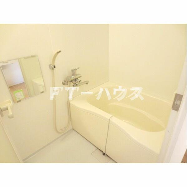 ａｚ　ｈａｕｓ（アーツェットハウス）の浴室