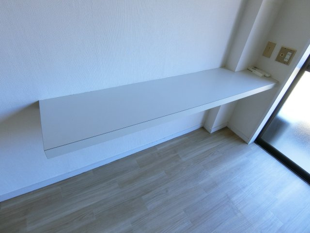 佐鳴台テニスビレッジの内装