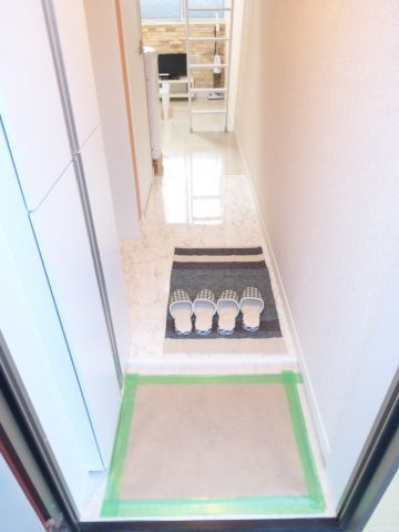 【玄関】 | 生麦レンブラントの杜 | 同シリーズ物件の参考写真です。