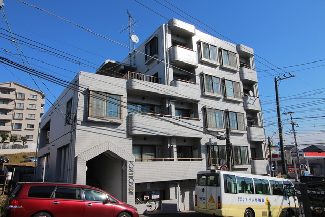 ポルタ青葉台の外観