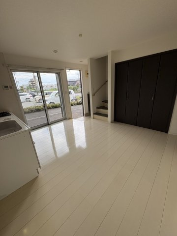 ハウスフレール|102号室の写真です