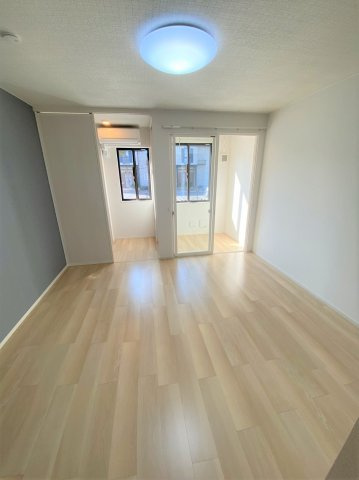 グランディールの居間・リビング