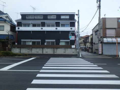 メゾンササキの駐車場