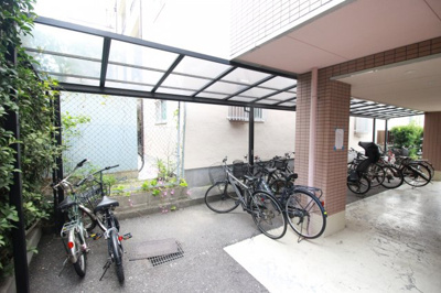 【その他共用部分】 | ドムスOGAWA | 駐輪場