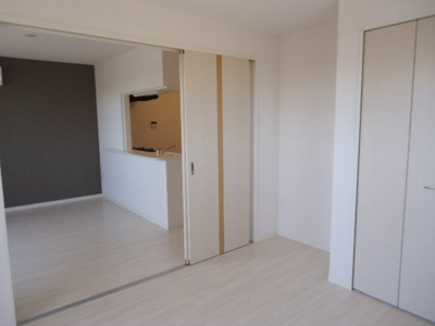 【洋室】 | Ｂｏｎ Ｃｈｉｃ （ボン シック） | 洋室（バルコニー側）②