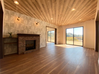 【居間・リビング】