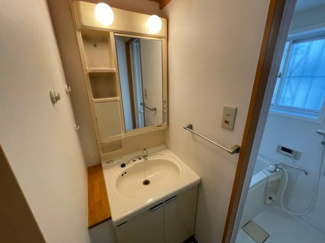 【独立洗面台】 | 亀井町テラスハウス