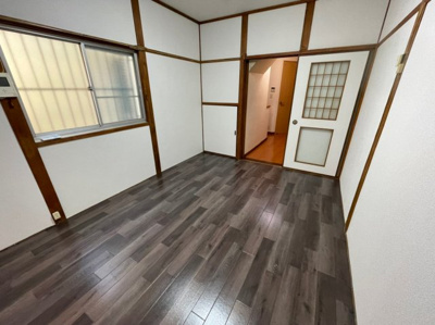 【洋室】 | 亀井町テラスハウス