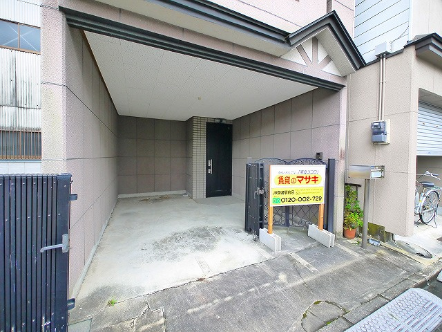 原田一戸建の駐車場