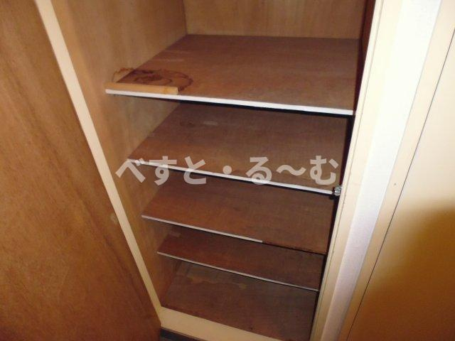 シャンポール西藤江の収納