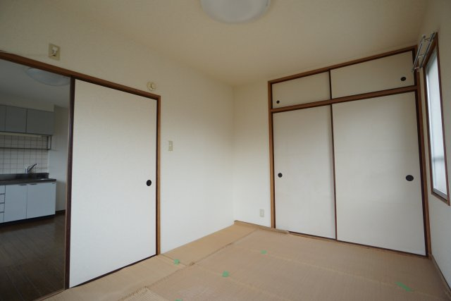 ロイヤルハイツコニーズⅡの内装