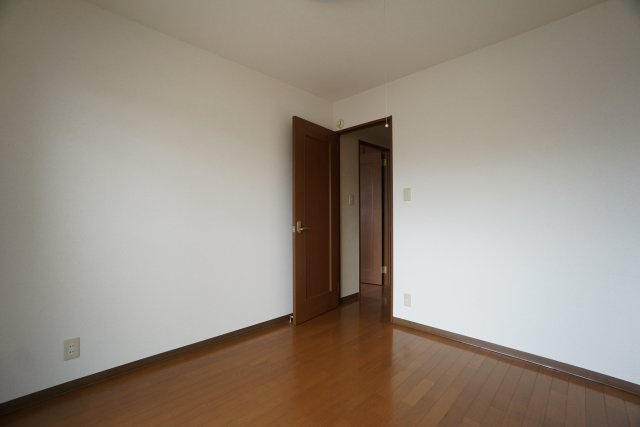 ロイヤルハイツコニーズIIの内装