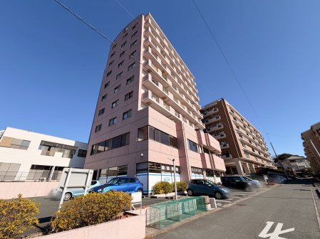 稲元ビルの外観