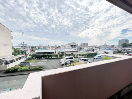 稲元ビルの展望