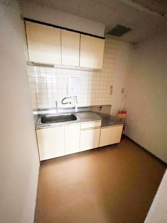 稲元ビルのキッチン