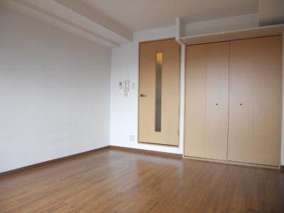 ハウスセゾン御所南の寝室|洋室