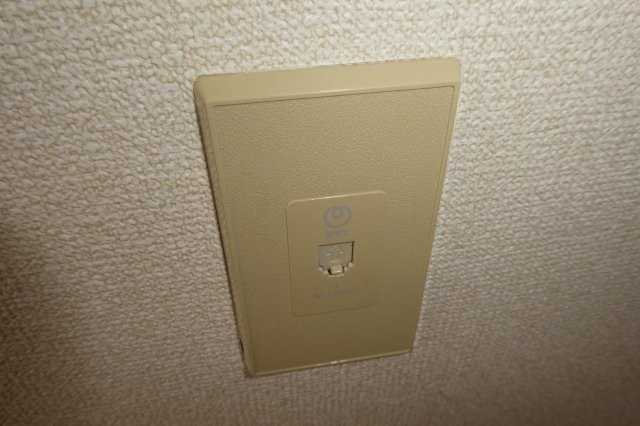 プレジール林の設備|電話モジュラー