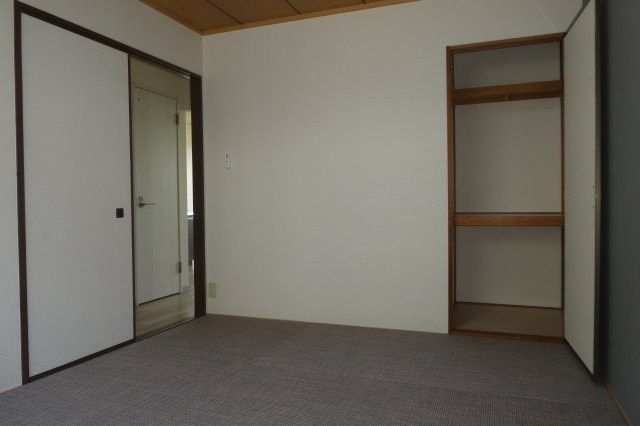 プレジール林の収納|和室（モダン畳）