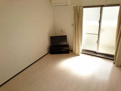 【洋室】 | ヒルサイド松尾Ⅲ